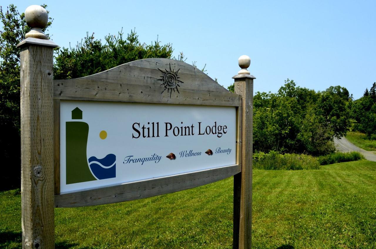 Still Point Lodge Deep Brook Ngoại thất bức ảnh